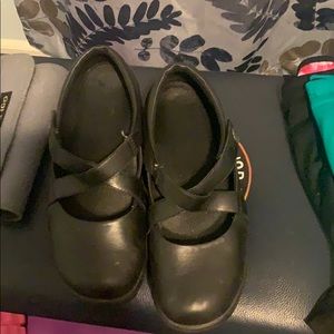 Abeo slip resistant shoes